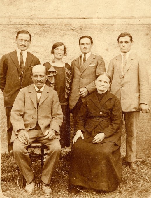 38 - La famille Laurent